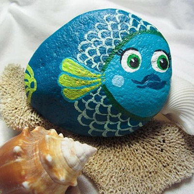 手工可爱创意Q表情鱼彩绘石头
