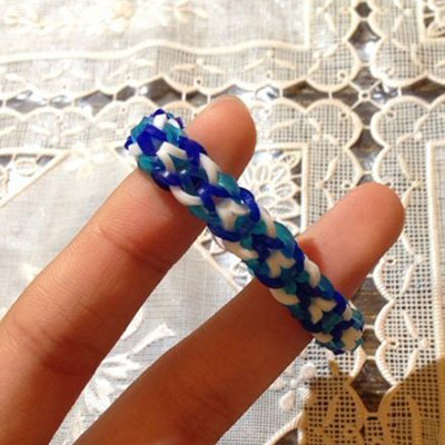 皮筋DIY编织实用漂亮手链