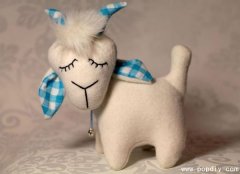 布艺DIY创意手工制作羊毛毡小山羊玩偶