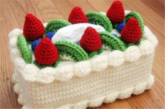 手工DIY制作的创意钩针草莓蛋糕产品欣赏