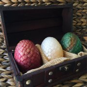 三个彩色的恐龙蛋造型DIY小创意手工皂