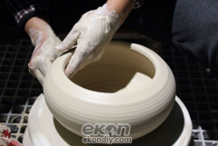 DIY手工制作店陶土坯料的细度与空气含量