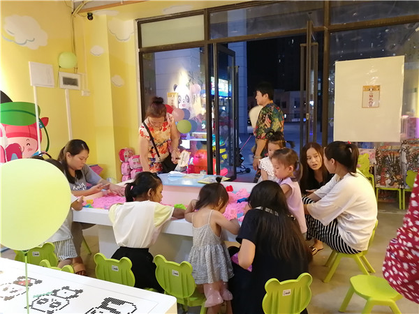 小县城投资创业加盟宝拉益智儿童手工乐园机会更多赚钱更多